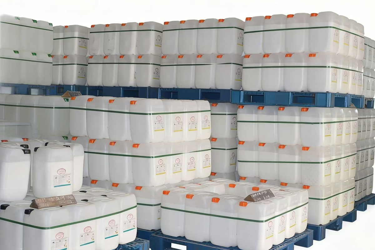 <div style="text-align: center;">بيروكسيد عضوي</div> 