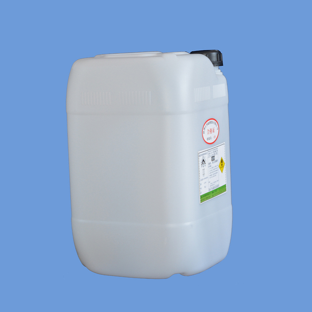 نيوديكانوات ثالثي-أميل بيروكسي (TAPND/في محلول، المحتوى ≥77٪)